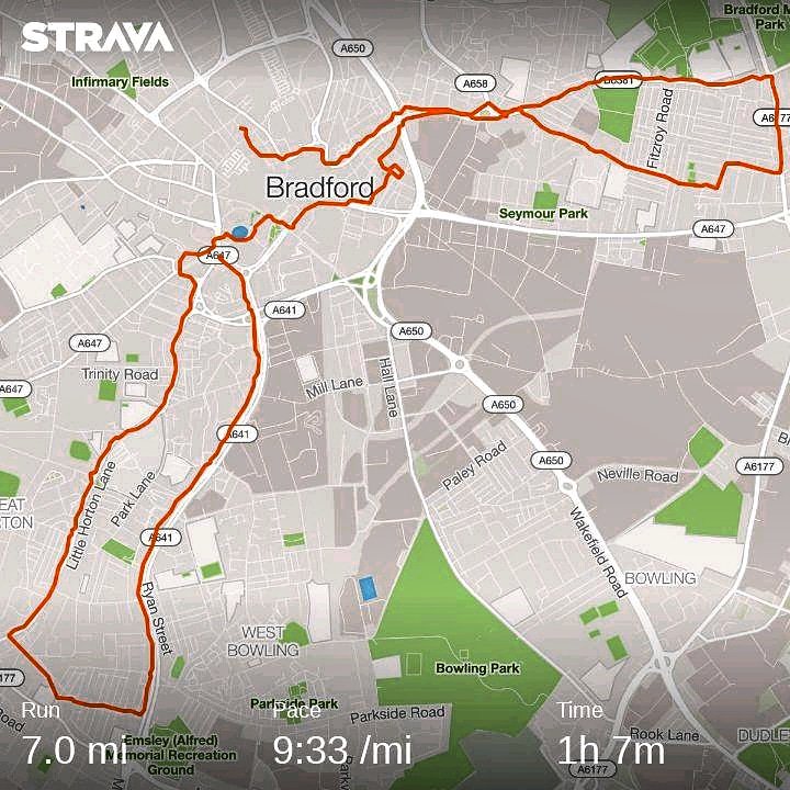 absurdlyso's tweet photo. Monday 7 miles. Yes! #Bradford #bradfordonfoot #streetsofbradford Always plenty of stuff to see #ramblingaround https://t.co/Lm64T1olFb