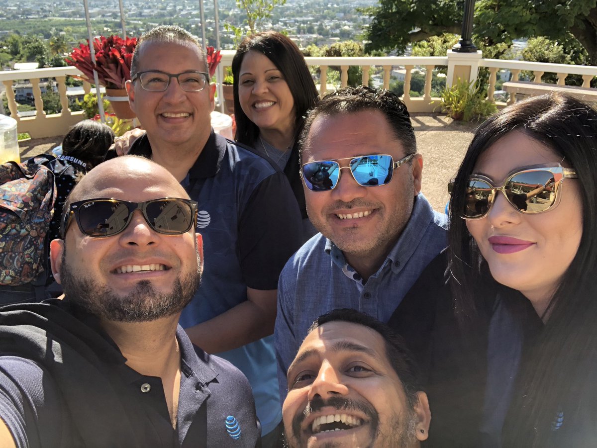 kioscosSurOeste's tweet photo. the best team is on the House !!!   SouthwestCluster.. Saleyma’s Clusters  #SamsungPR #TeamBlue #ATTCONEXION #LifeAtATT #PRUSVIForce #somoskiosco #attemployee #POWERCentral @rexteamprusvi 
@gladynell @maria_torresPR @gn41737 @JJDavila6 https://t.co/7EJiwmyqmN