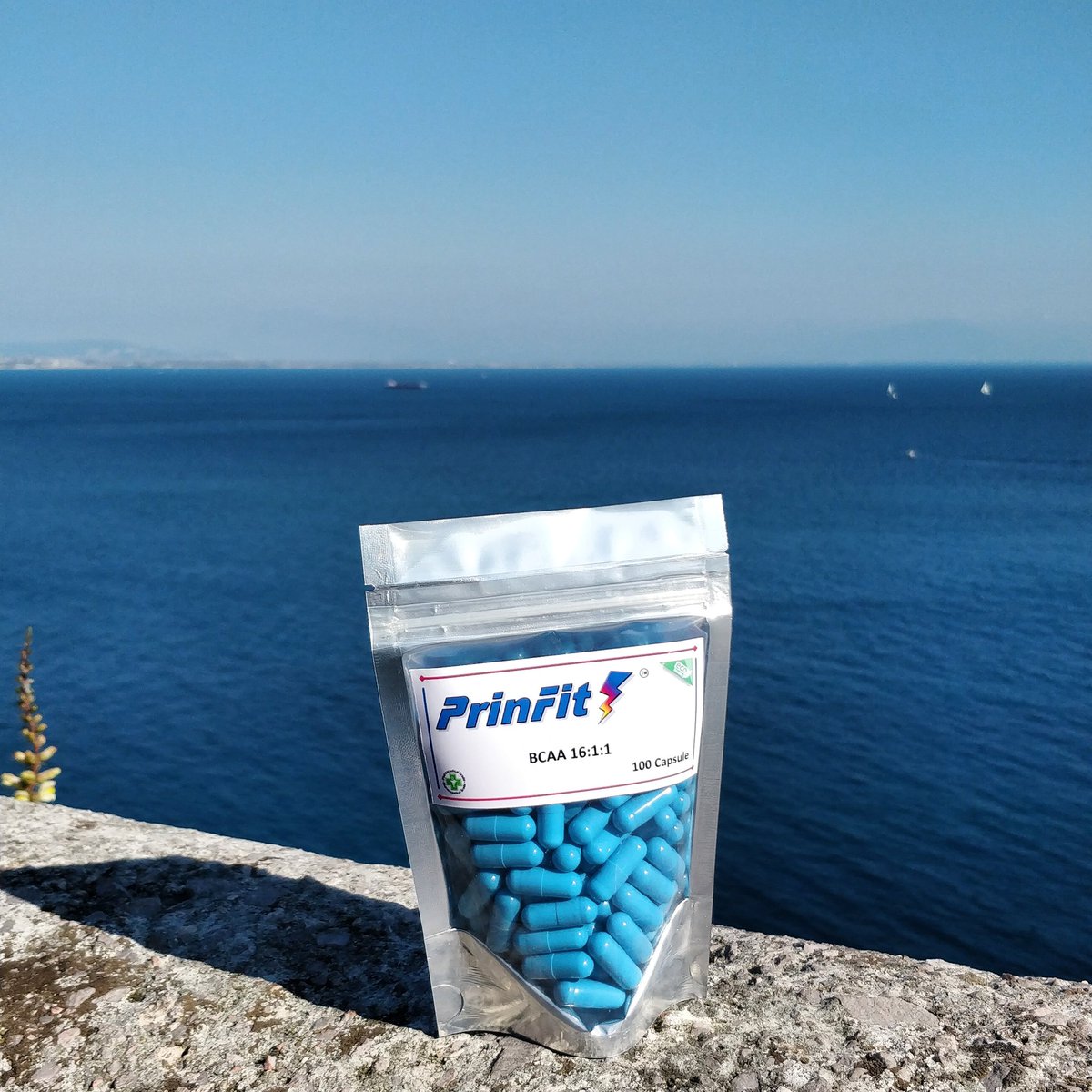 Mettiti in forma per l'estate e farlo con il supporto dei nostri BCAA 16:1:1 !! Sono una bomba 💣 pazzeschi! Provali e facci sapere💪🏻 puoi sfruttare il codice "NEW" per avere uno sconto su tutti i prodotti 😉
#PrinFit #amminoacidi #bcaa #palestra #muscoli #mare #estate #fisico