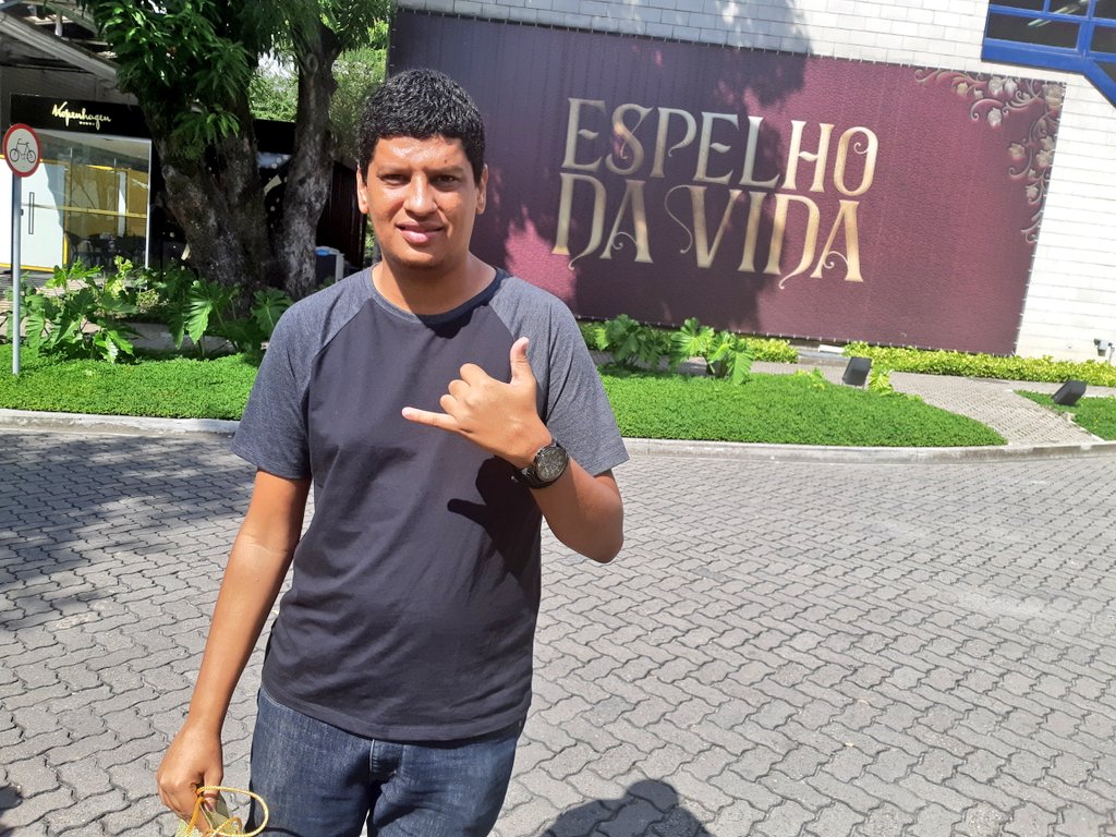 marcellolms's tweet image. Cheguei #Projac hoje tem @StradaVitoria no #Encontro