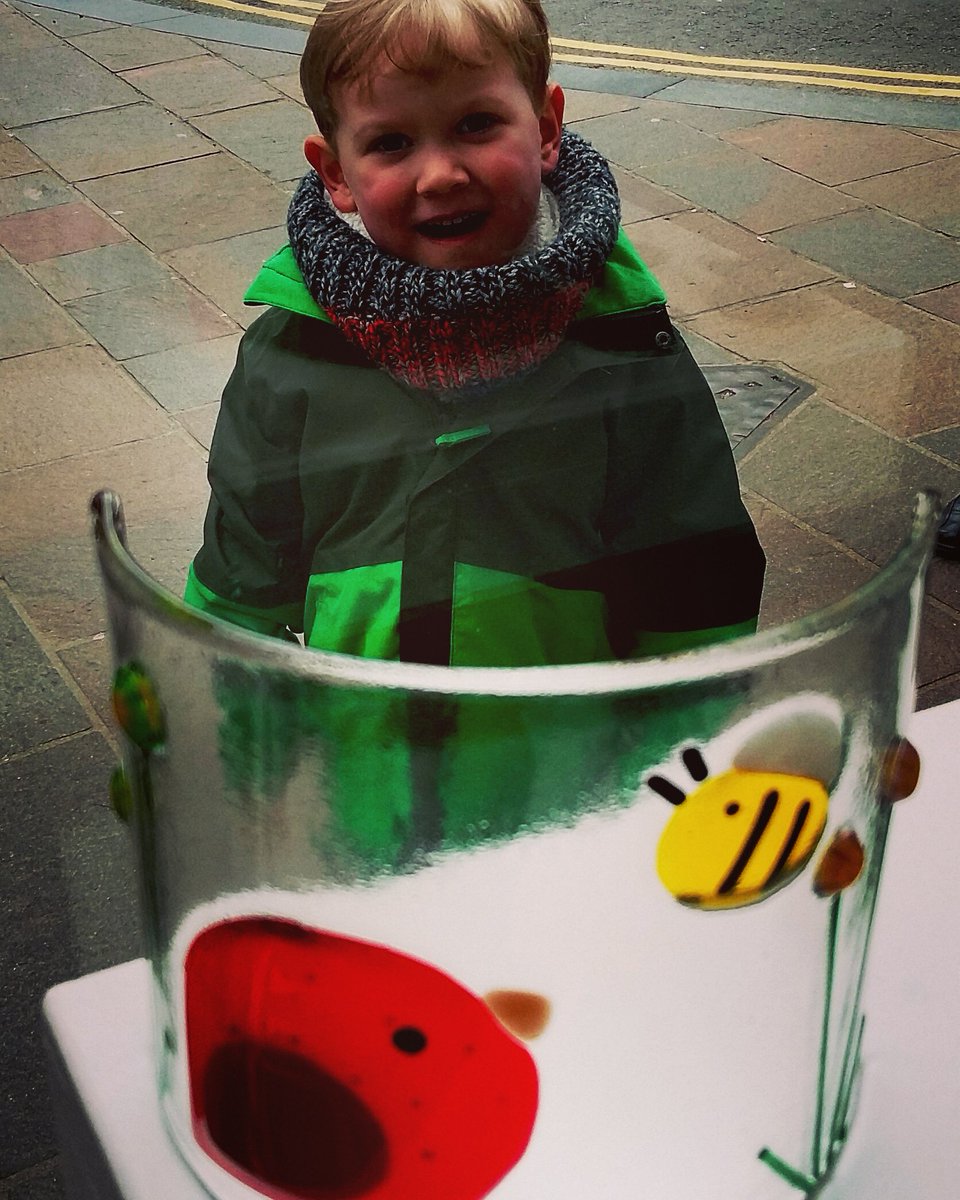 CherrydidiUK's tweet photo. Clocks have changed. Birds have started to twitter and bumblebees to buzz around while little Issac looks at it through his huge child's eyes.
#throughchildseyes #buzzingabout #twittwit #zakthecolliedog #Fantasticalfusion
@LakesPound @LiveShopLocal @NotJustLakes @MadeWithL https://t.co/jMtQv0Iqlp