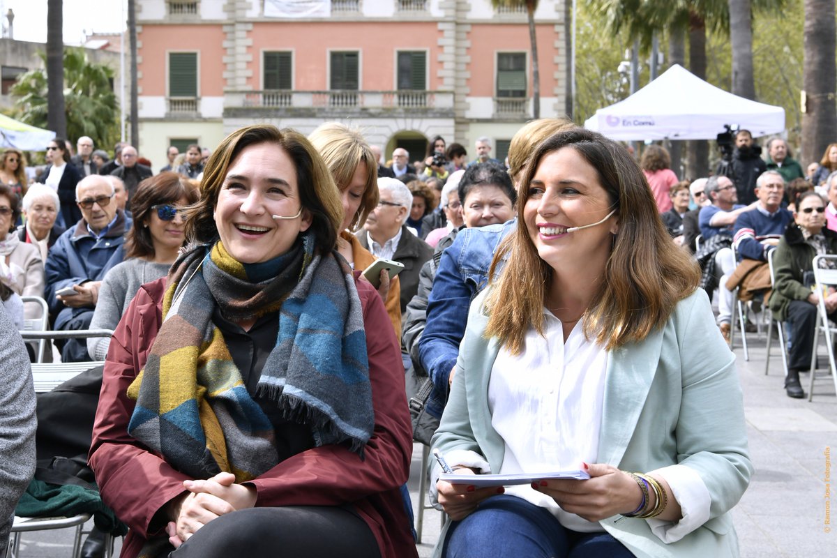CandelaLopezT's tweet photo. Gràcies a les 500 persones que ens vau acompanyar ahir i gràcies a totes aquelles que ho vau fer possible. A la família @movem_, a l’@adacolau i en @goyobenitez per fer-ho tan fàcil. Als @chivochivato per la  bona música i als comuns que van venir a #Castelldefels. https://t.co/9w5Ymww40i
