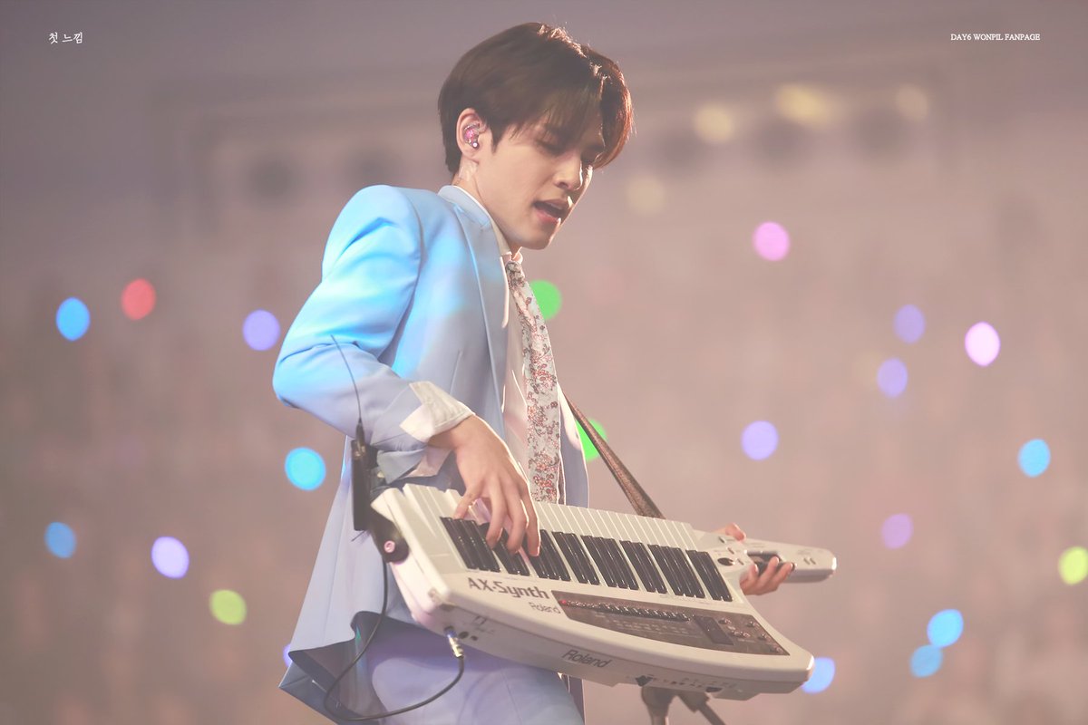 1stfeeling94's tweet photo. 190330 1ST WORLD TOUR 'Youth' Encore #DAY6 #데이식스 #Wonpil #원필 https://t.co/n4bL22u1o7