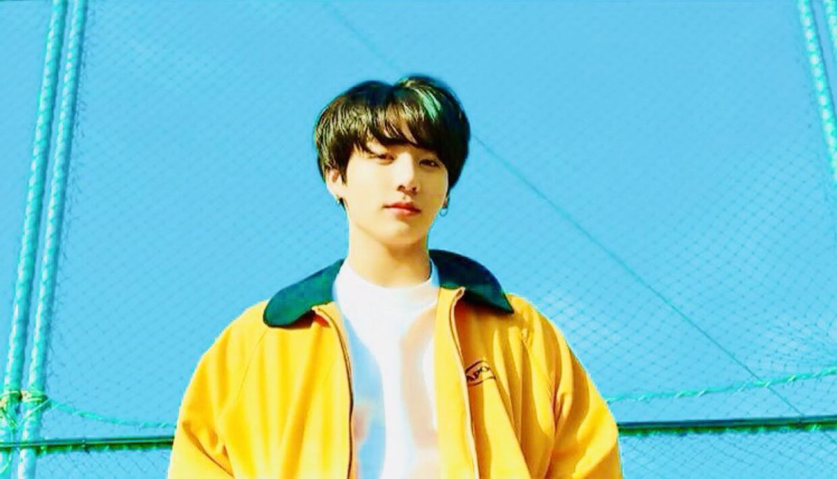 nissarmy1's tweet photo. 𝘛𝘢𝘬𝘦 𝘮𝘺 𝘩𝘢𝘯𝘥𝘴 𝘯𝘰𝘸 
𝘠𝘰𝘶 𝘢𝘳𝘦 𝘵𝘩𝘦 𝘤𝘢𝘶𝘴𝘦 𝘰𝘧 𝘮𝘺 𝘦𝘶𝘱𝘩𝘰𝘳𝘪𝘢

#ARMYSeIcaDay 🌻 https://t.co/y4ujcwBL4w
