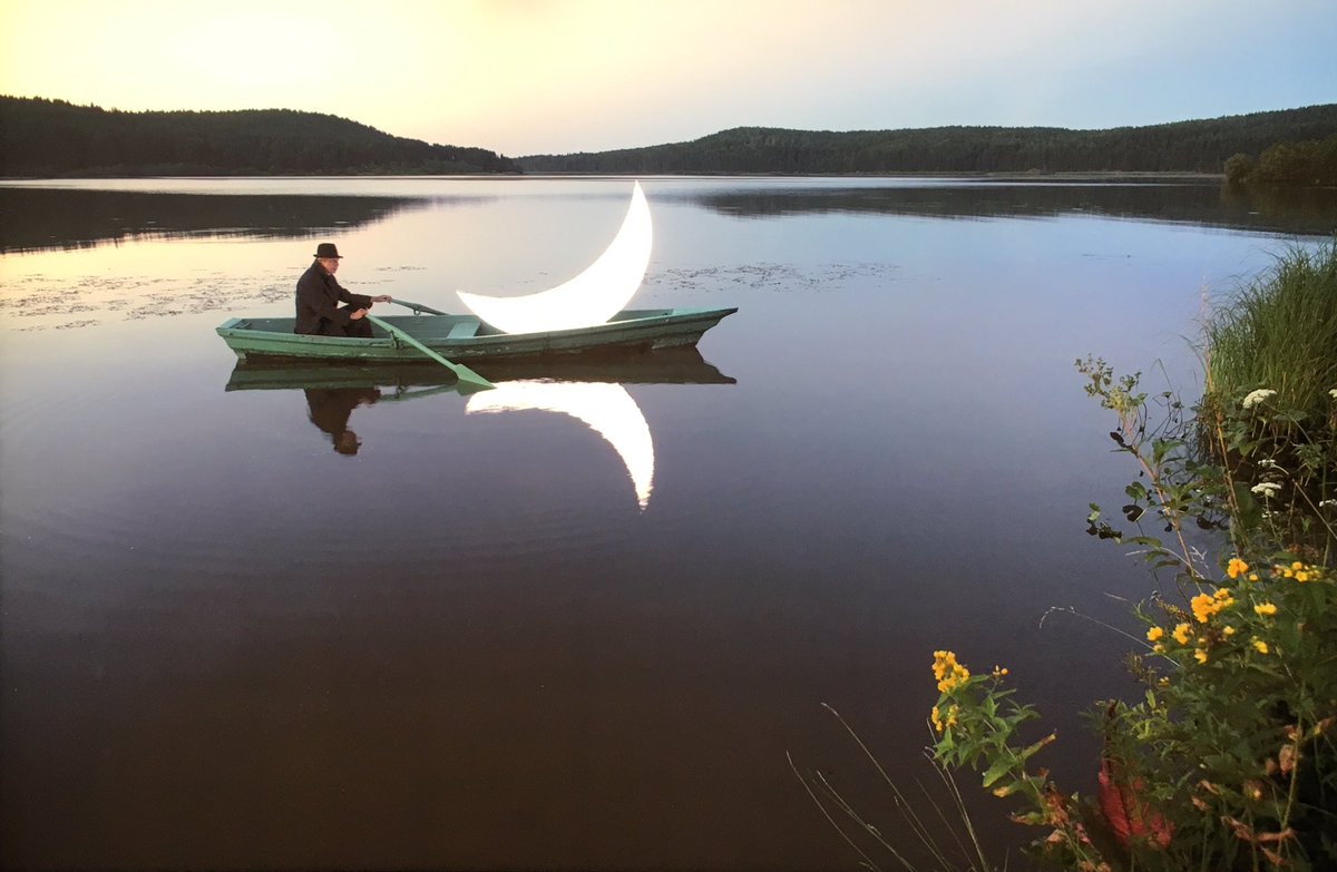Luna sognata, dipinta, cantata, fotografata, desiderata, raggiunta e calpestata. #ExpoLune