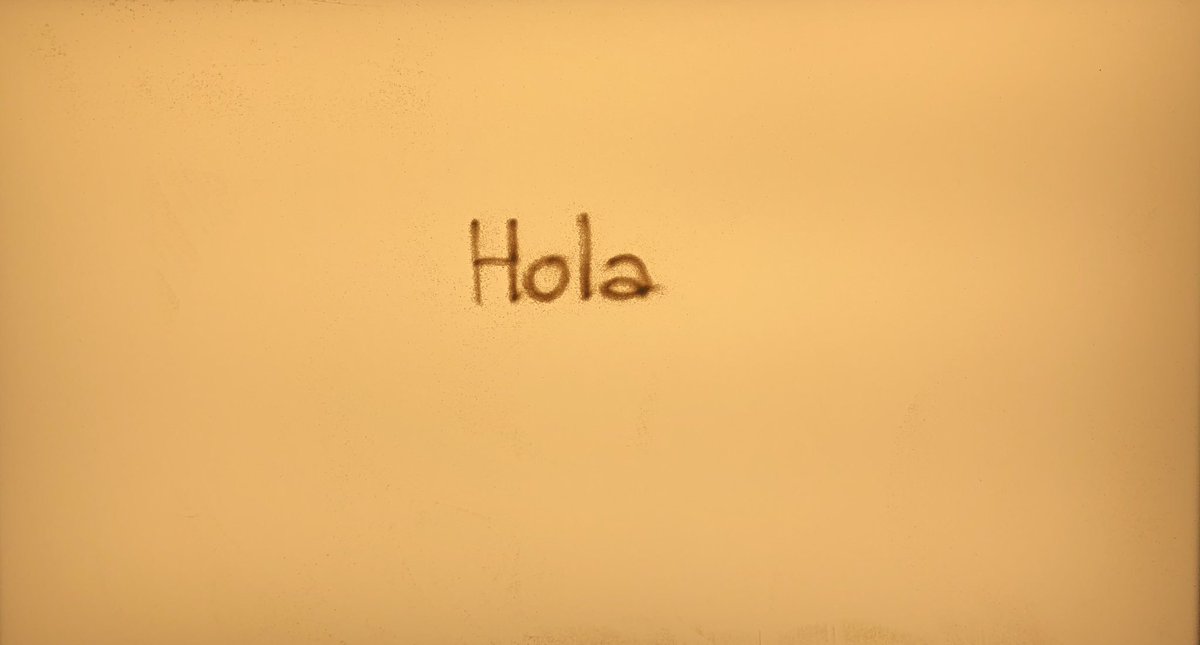 Comunica desde y hacia el corazón. El Arte con Arena es justo esto: comunicar emocionando. #sandart #sandanimation #sandshowspain #didirodan #didisand