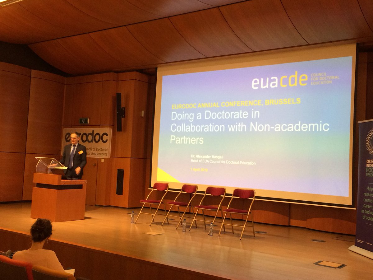 MarineLhomel's tweet photo. Here we go! @AHasgall from @EUACDE opens the #eurodocannualconf19 afternoon plenary sessions with the following question: « why is it important to do a doctorate in collaboration non-academic partners? » #doctoraleducation #Phdprofile #explore #outsideacademia https://t.co/iKE56bT4WQ