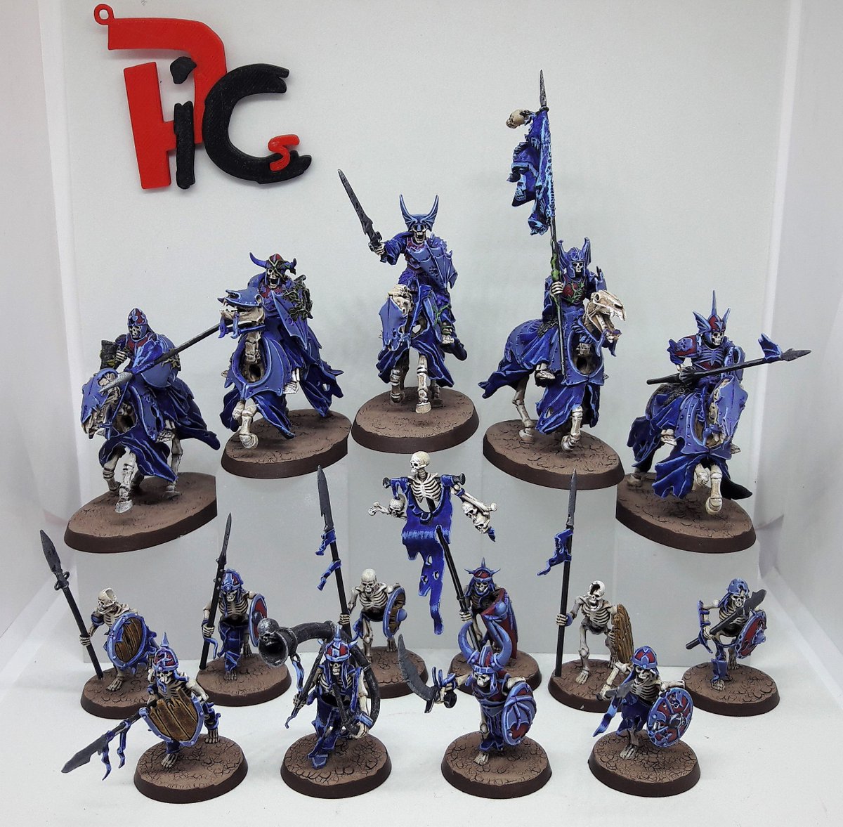 PlayInColor_S's tweet photo. Encargo de pintura, #startcollecting #skeletonhorde de #gamesworkshop realizado en #playincolorstudio, con esquema definido por el cliente y modificaciones en #arkhantheblack https://t.co/IRkgcAM1tw