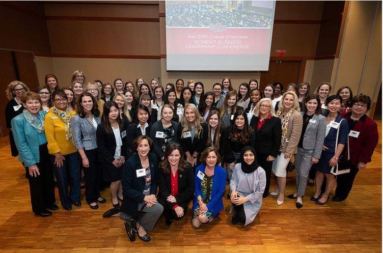 AStateWLC's tweet photo. So many women made last week's fifth annual Women's Business Leadership Conference possible. This includes all of the women pictured: Founders Circle, Center Champions, Junior Champions, interns, and intern alums! #AStateWBLC #LeadershipCircle #SheLeadsthePack https://t.co/nuFir0qRLk