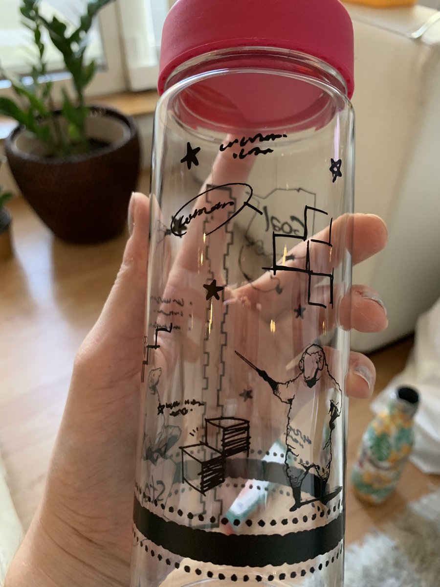 rikkusarah's tweet photo. Although my Catherine water bottle might be my favourite pick up from #SegaFes 🐑 https://t.co/U4mlALcQ04