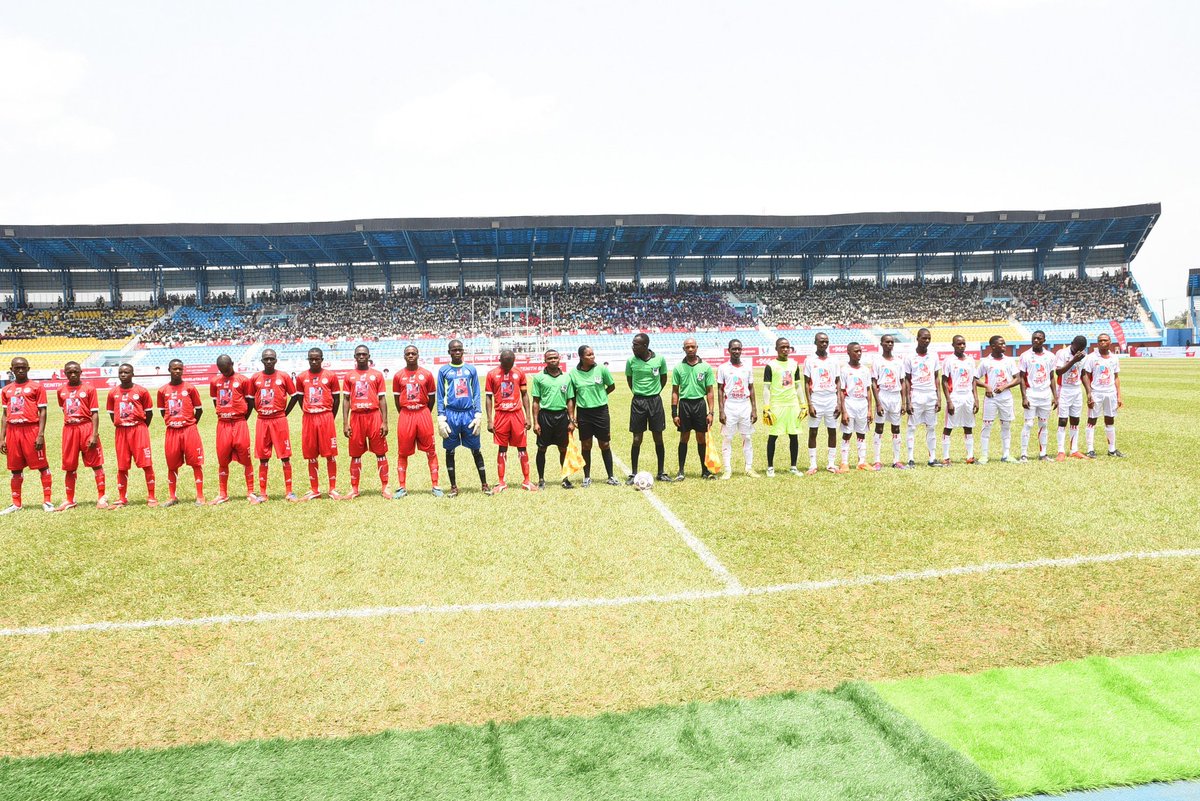 ZenithDeltaCup's tweet photo. 📍

Quick Fire Double, it's 2-1 now! 

Obule Integrated Secondary School just got the second within minutes of getting the first.

Sumptuous goal, lovely build up and Obule Integrated Secondary School from a goal down are suddenly in the lead

#ZenithBankDeltaPrincipalsCup 🏆 https://t.co/BkQVcVVENj