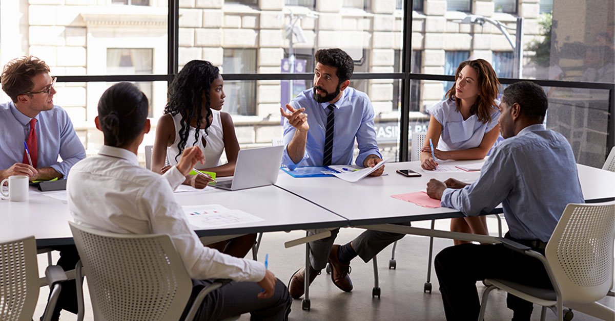 TRCanadaLegal's tweet photo. Seats still available!  Join us Wed April 3rd |333 Bay St.|Toronto |8– 9:30am for Breakfast and an informal panel discussions on succession planning, attracting and retaining talent, and more.   RSVP https://t.co/Z44GPKuyhX   #midlaw #legaltech https://t.co/yhiX7HlvjI
