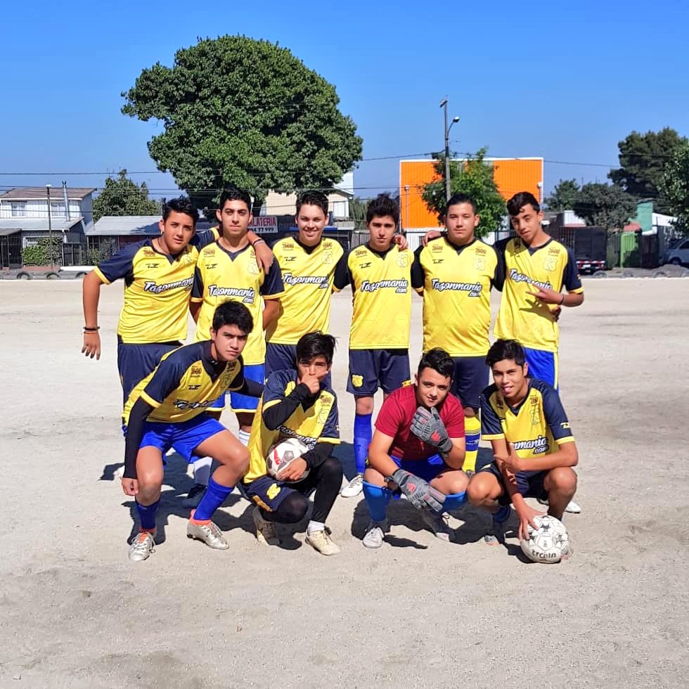 ClubFlecha_'s tweet photo. 🏟Gran Jornada de Partidos Amistosos ❗
#Flecha 🆚️ #JuventudSocial⚽️ 

Nuestras series van tomando ritmo y nuestros jugadores se van poniendo a punto de cara al Campeonato de Apertura que comenzará en Abril📆

Se van sumando nuevos refuerzos  y ya se está notando en la cancha https://t.co/sKPZcvYW2X