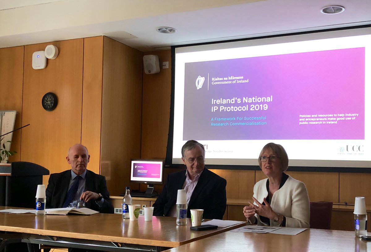 OFlynnATU's tweet photo. Rich Ferrie, Director of Technology Transfer @UCC @BridgenetworkIE talking about “transformational” impact of #TTSI @KTIconnect and real interest in #Entrepreneurship in Ireland #IPProtocol2019 https://t.co/964y1wOekT