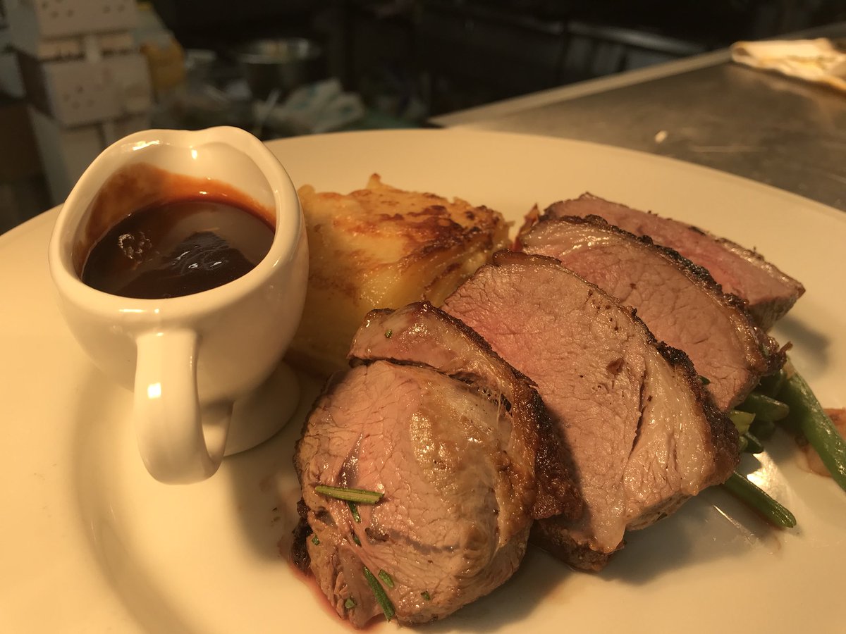 Balbirnie House tweet media