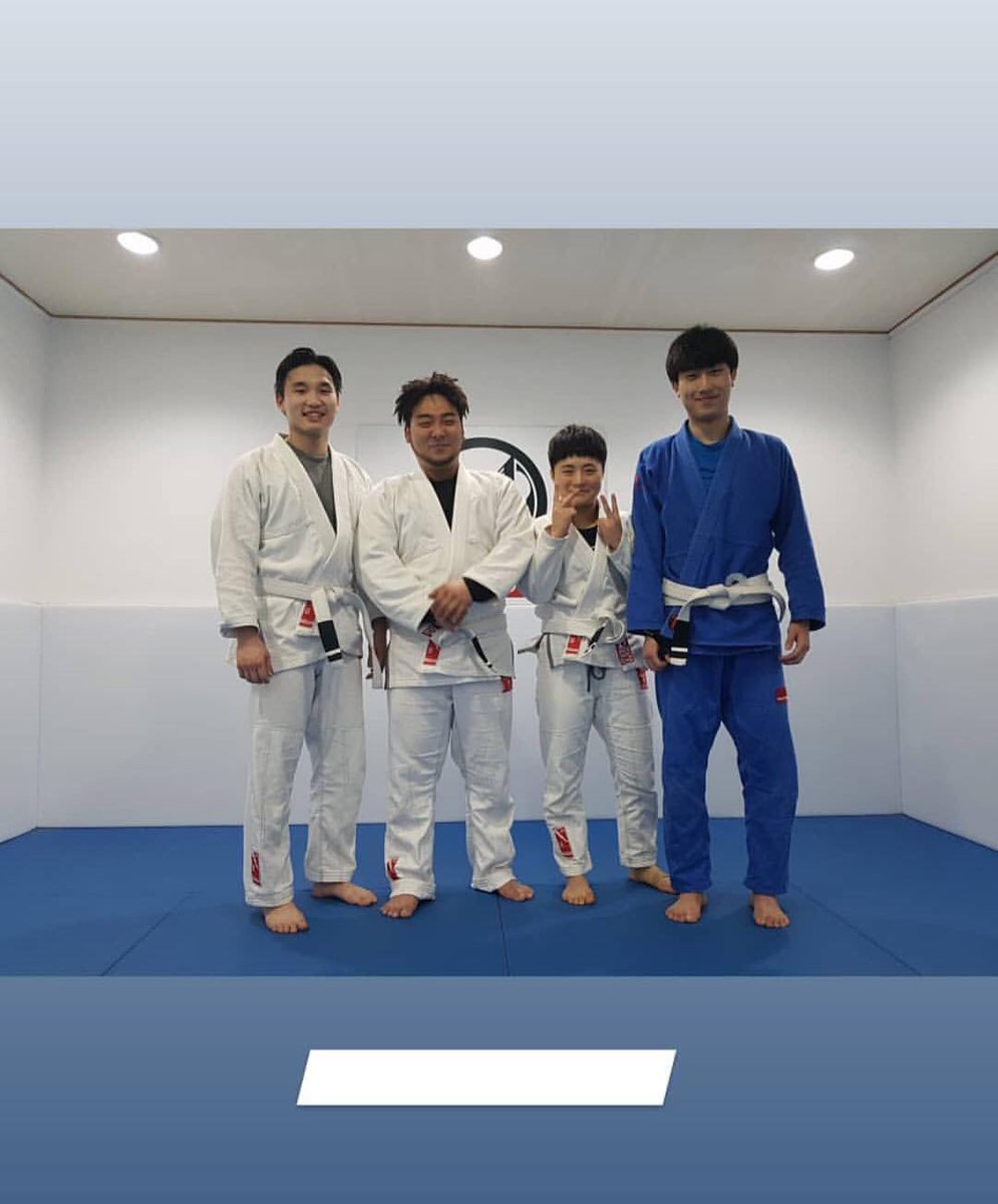 eMily28beBe's tweet photo. @bjjmob
ใปใปใป
MOB
์น๊ธ์ถํํฉ๋๋ค๐ค
mob ์น๊ธ์โ๐ป
1:1๊ฒฉํฌ์ ๋ฌธํธ๋ ์ด๋์ผํฐ
https://t.co/EtxHXtGqFa
@tnsseoul
Asia first
#TNSentertainment TNS์ํฐํ
์ด๋จผํธ
TEAMMOB mob ์ฃผ์ง์ #๊ฐ๋จ์ฃผ์ง์ #๊ฐ๋จํฅ๋ณต์ฑ #๊ฐ๋จ๋ณต์ฑ #mobbjj #ufc #๋ ์ฌ๋ง #box #jiujitsu #kickboxing #mma
#TEAMMOB
#teamdone https://t.co/7cG2jsTexW