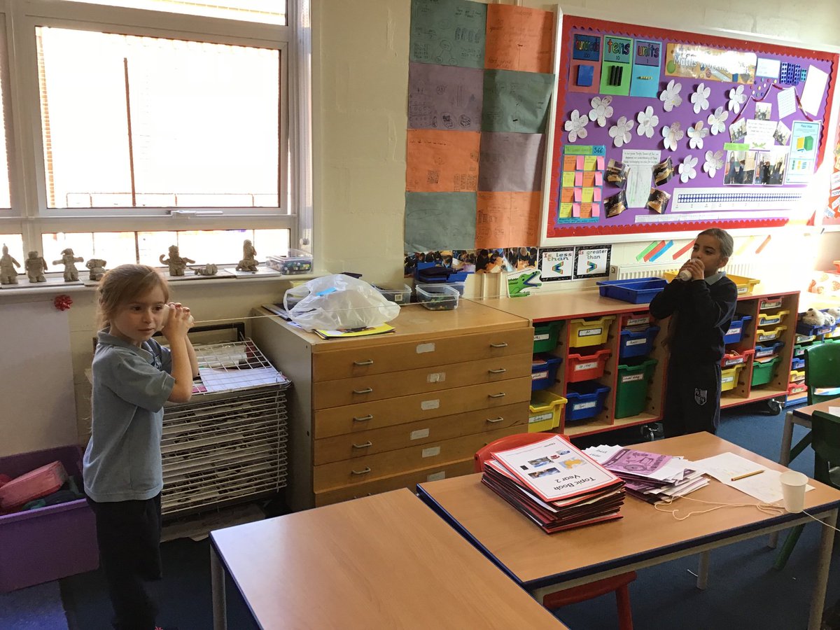 NGHSJuniors's tweet photo. It’s good to talk 📟☎️📞 #communicators #historyofcommunication #teamwork https://t.co/17Biis4fIv