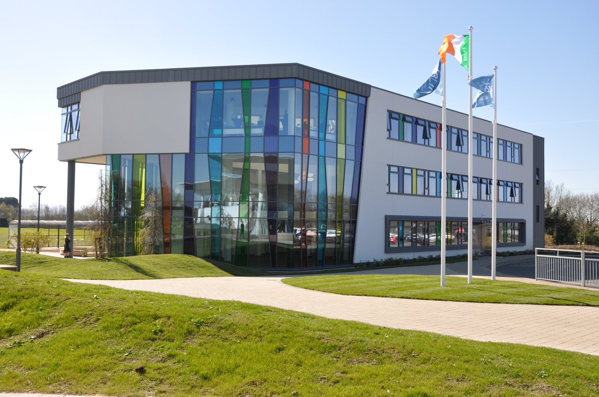 SSSArchitects's tweet photo. Great to see our CONNECT Student Services Building for Technological University Dublin, Blanchardstown campus was officially opened on Friday by @LeoVaradkar & @mitchelloconnor. Designed to achieve #EXCEED accreditation. @TUDublin_Bn #purcellconstruction #greendesign https://t.co/HEUodsdVBF