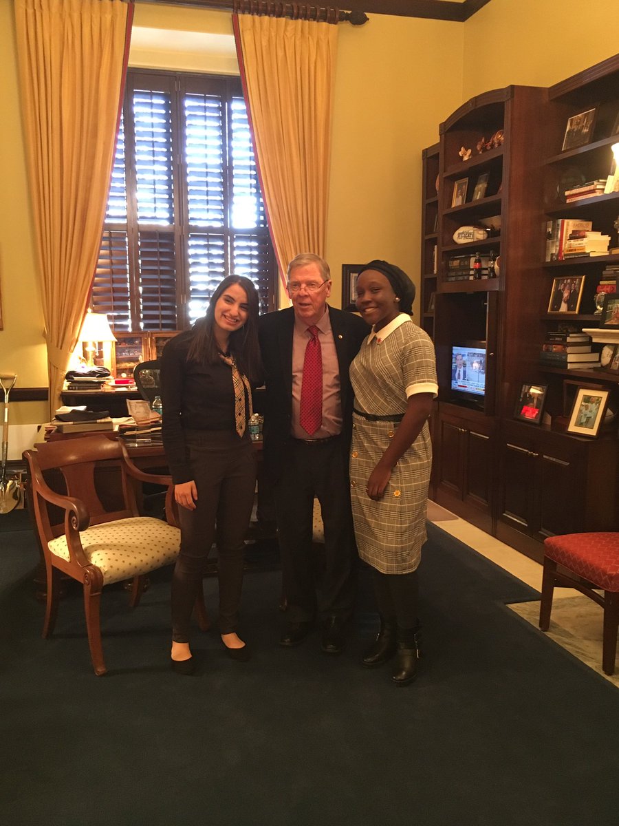 It was a pleasure to meet the esteemed Senator <a href="/JohnnyIsakson/">Johnny Isakson</a> from my home state of #Georgia to discuss the value of exchange programs during #CivEdWeek. Thank you, Senator, for your support of the #KLYES program!