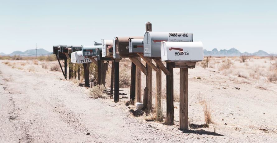 According to a recent study direct mail volume is projected to continue increasing.
zurl.co/iGfO
#marketing #directmail #print #localadvertising