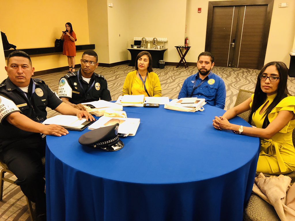 MitradelPma's tweet photo. El taller de Formadores: Inspección Laboral del Trabajo Infantil en Panamá (Proyecto CLEARII), lo llevamos con el auspicio de la @USEmbPAN en coordinación con las organizaciones VERITÉ y WINROCK. @RonerCarmen https://t.co/1WaA4ciVS0