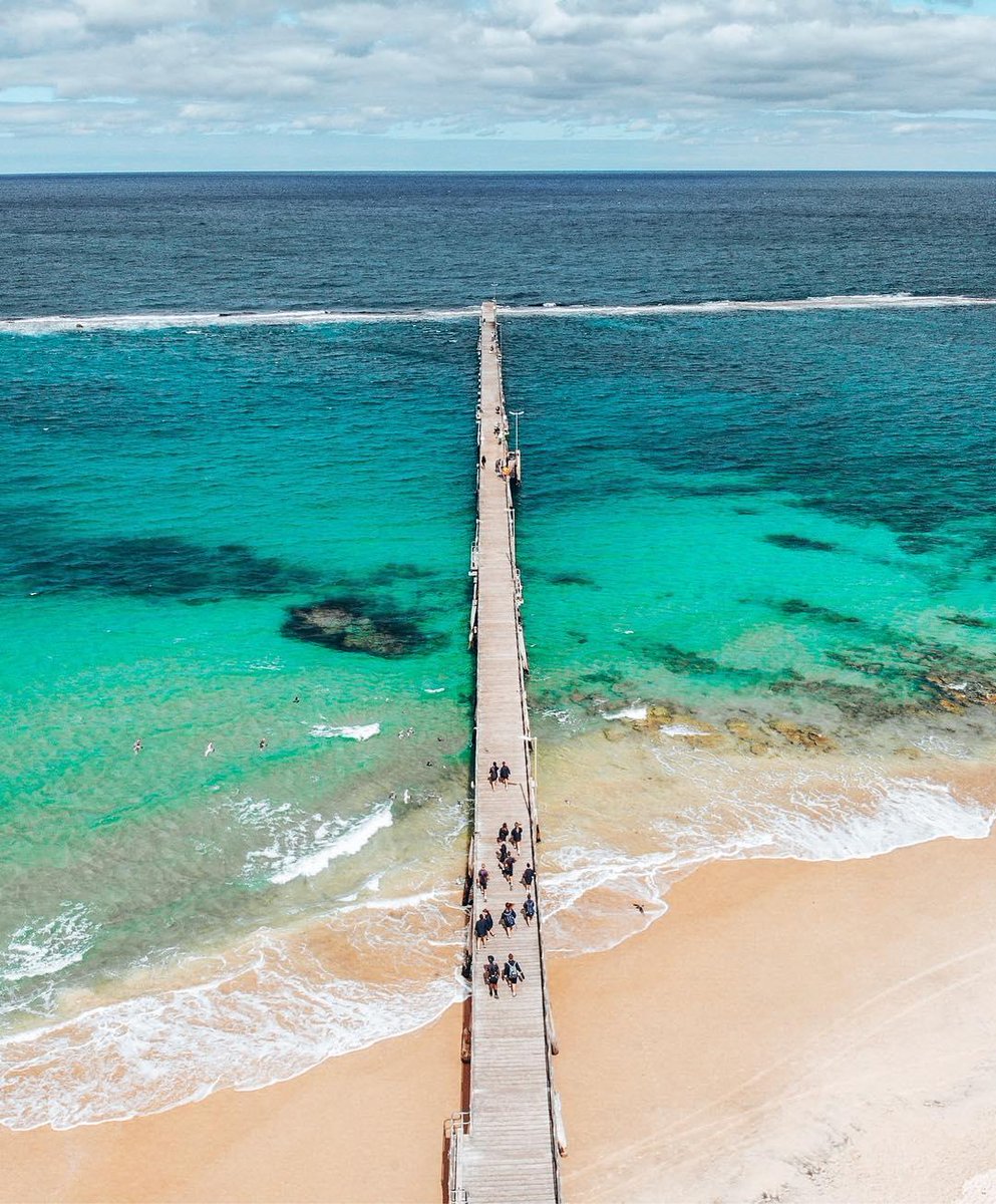 Right this way for a delightful dose of sun and sea! ☀️🌊 

(via IG/mark_elbourne at southaustralia’s #PortNoarlungaJetty)

#seeaustralia #seesouthaustralia  Vía #Australia #QuieroViajar