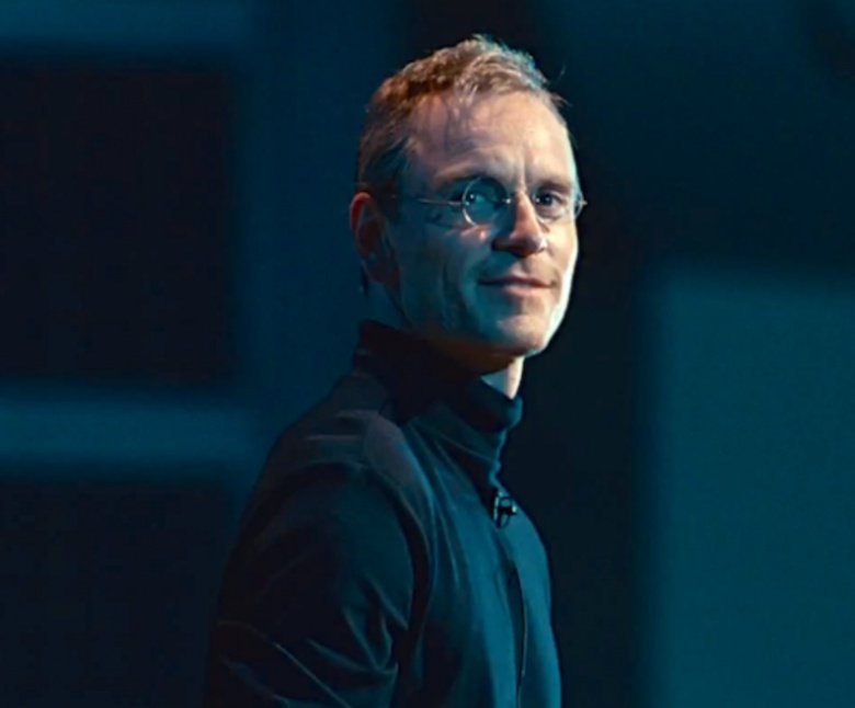Steve jobs 2015. Стив джобс с фассбендером. Стив джобс 1955-2011. Эштон катчер стив джобс. X empire эпизод стив джобс.