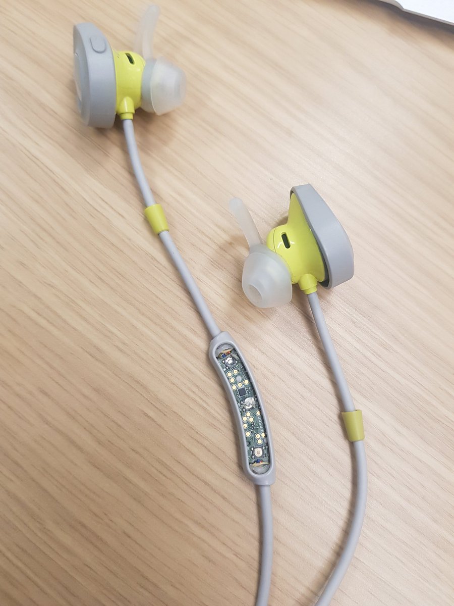ashleyjtech's tweet photo. Has anyone with @Bose #SoundSport earphones found theres have fallen apart too? Mine and @brandonwilkins are in bits, no working buttons or ability to control volume/calls. I love them, so use them every day but I've only had them 9 months! https://t.co/tksLFzDXF6