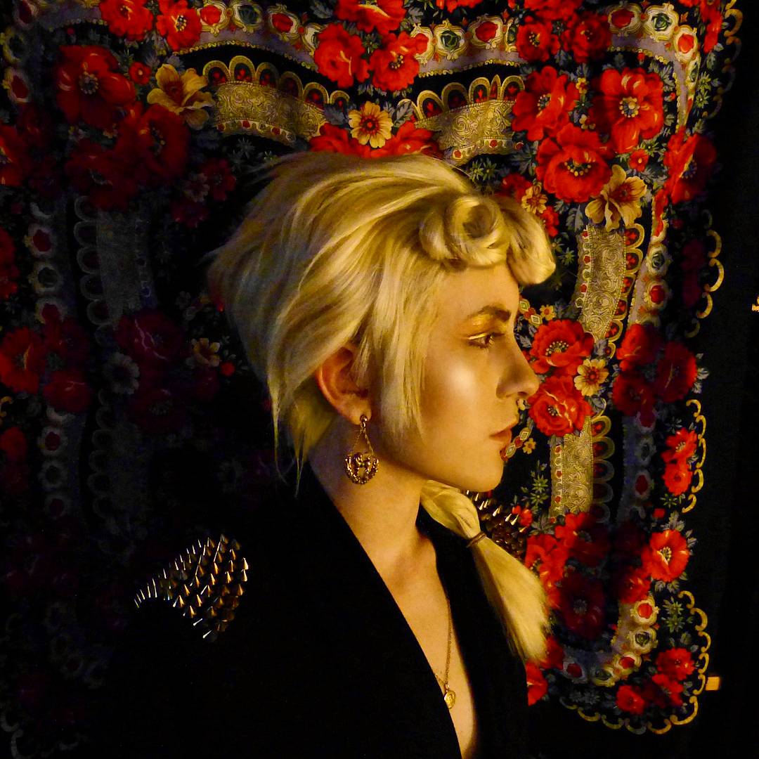 eturanator's tweet photo. Back to when my only choice to have a nice glow was to use acrylic paint bc I legit owned 0 eyeshadows #dontdothisathome

#giornogiovanna #giornocosplay #jjba #jjbacosplay https://t.co/yk3lrQSxj5