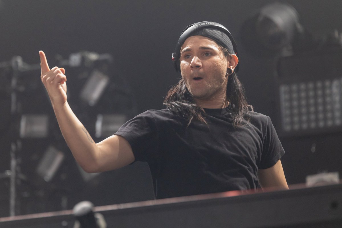 NME's tweet photo. .@Skrillex’s music could protect humans against mosquitoes https://t.co/bgqfw2CBlA https://t.co/gKsXRDfe7c