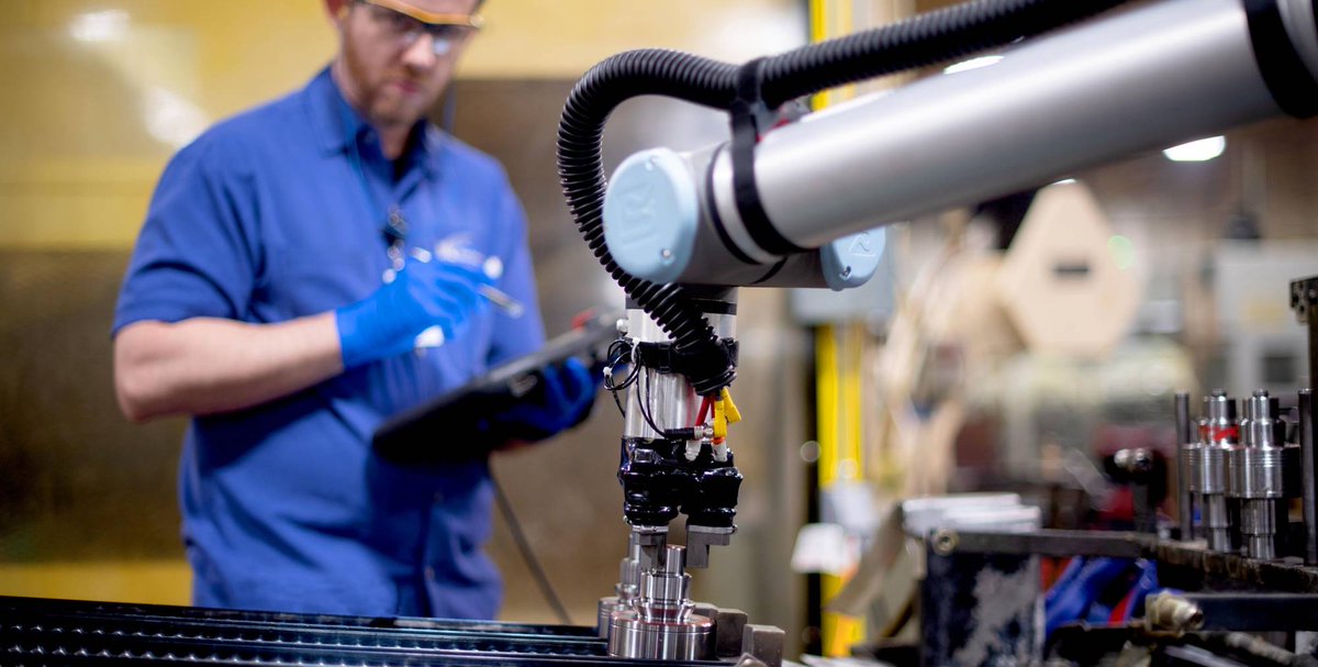 kay_mfg's tweet photo. Join us in Chicago at the @AutomateShow on April 8-11. Along with our partners from @Universal_Robot, our president Brian Pelke is sharing how #Cobots have revolutionized our work. https://t.co/VEcHsaPZfJ #Automate2019
#lifeatkay https://t.co/Dki98aUcpO