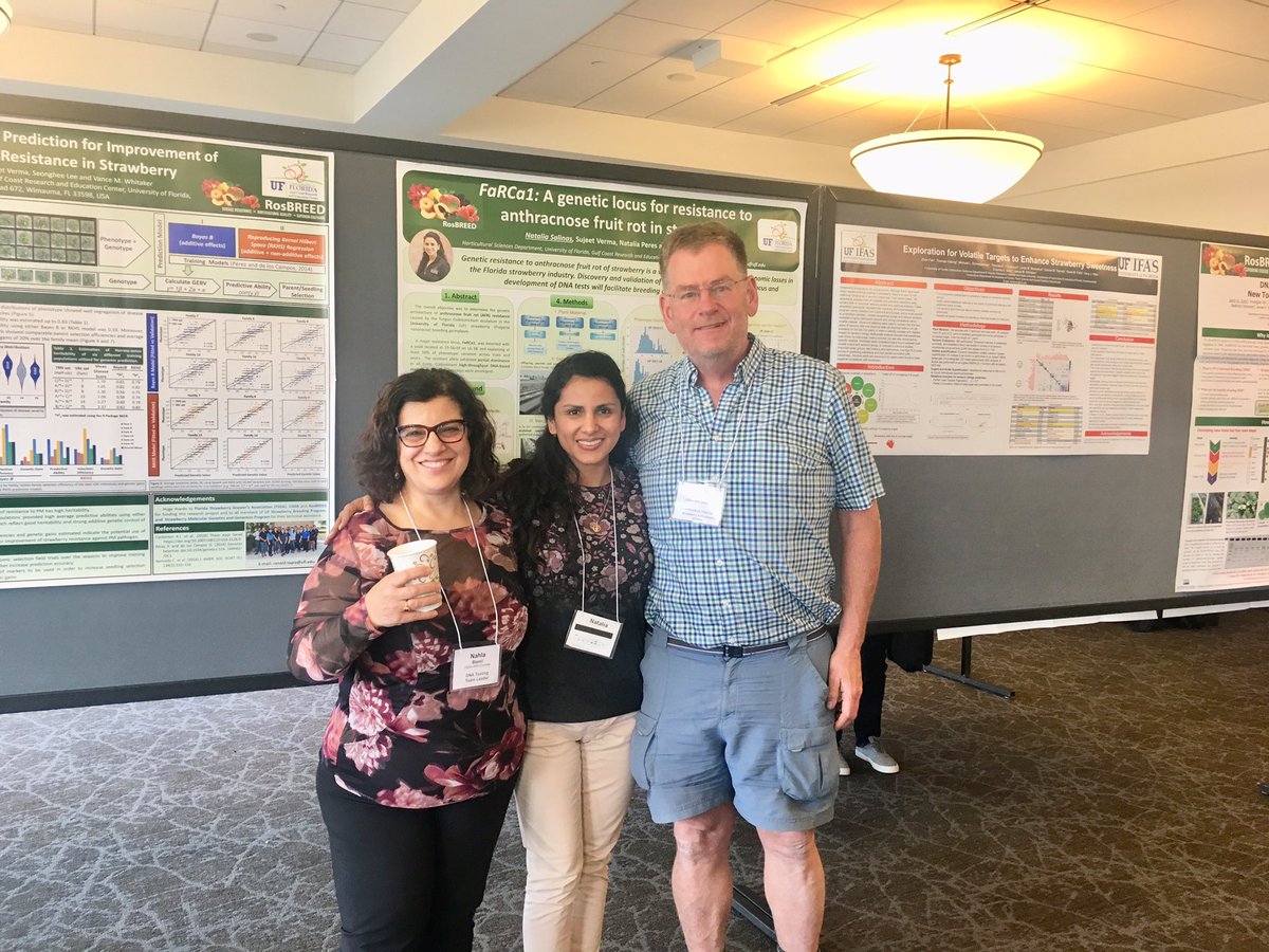 NataliaSalinasA's tweet photo. RosBREED project @RosBREED (https://t.co/kvCM4KjzUL) focuses on developing and applying modern DNA tests and related breeding methods to deliver new cultivars of rosaceous crops including: blackberries,🍎 🍏 🍑  🍐 🌹 🍓 🍒 🤓 #grad #disease #DNA #rosaceae #DNA https://t.co/LsQjE7XHgO