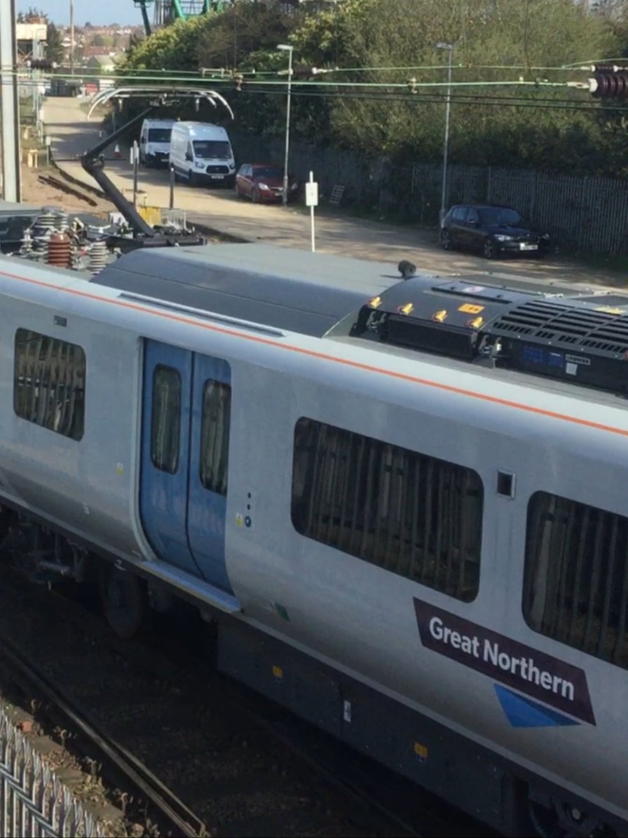 13milepost's tweet image. Despite the date, a little 12 car shuffle for our visitors  this morning  #PantographInspector ⚡️ #Class717  #NCL