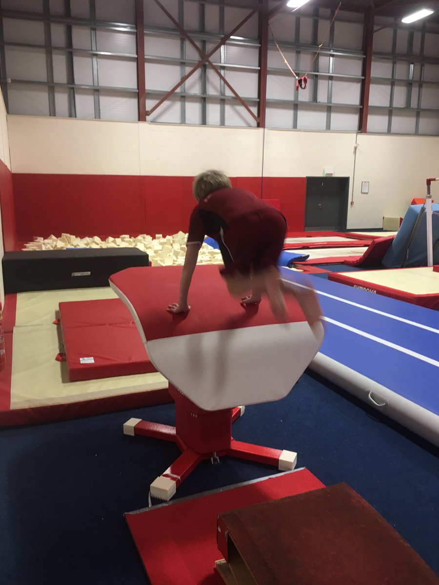 PattishallSport's tweet photo. March has been a month full of great sporting activities at Pattishall!! Year 5 and 6 gymnastic super stars 🌟 https://t.co/u2ppuQiCkT