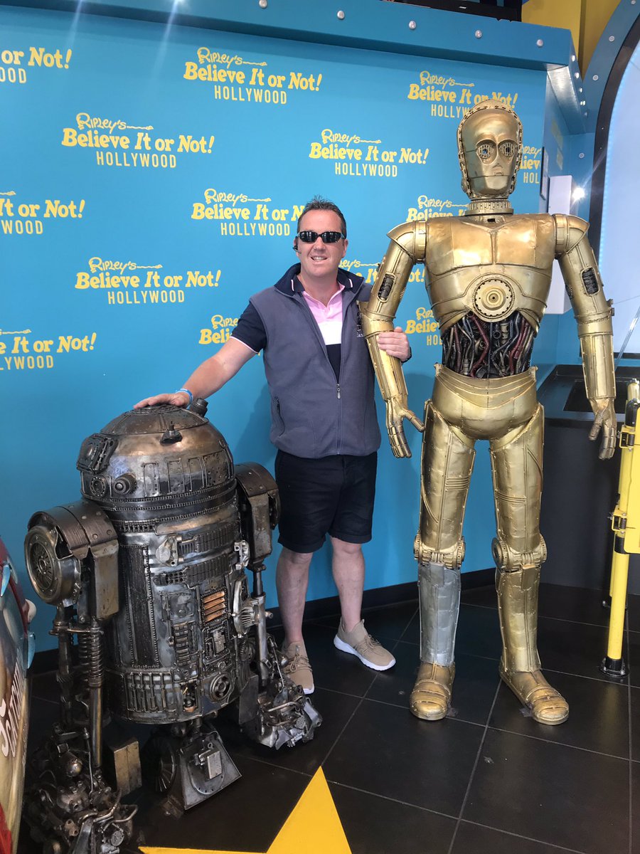 Patmckeon1970's tweet photo. MY BRIEF TOUR OF CALIFORNIA SAN FRANCISCO AND LOS ANGELES MARATHON https://t.co/zQUa1UDsEb