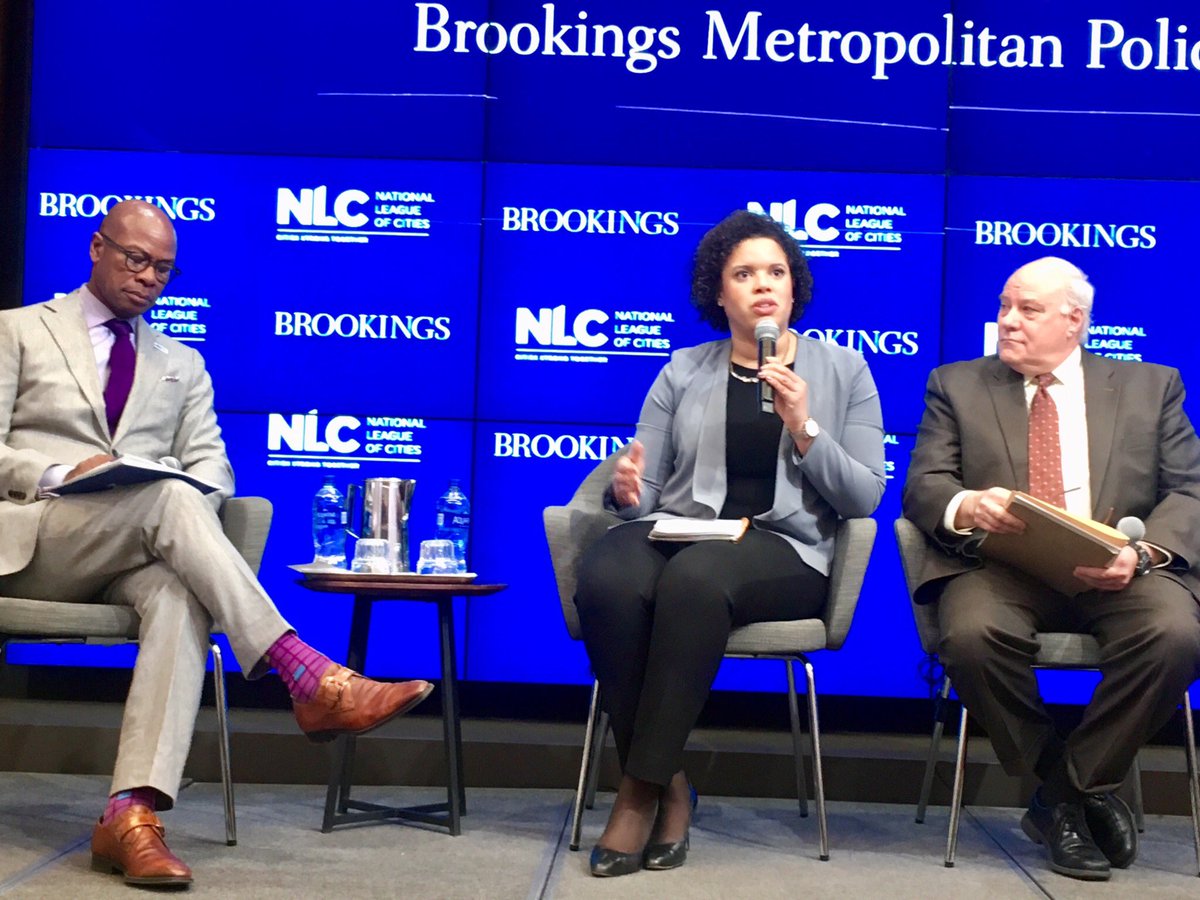BeegleME's tweet photo. For cities “it’s all about working now to make sure we’re prepared” @Bethnotflo @civilrightsorg #citiescount #2020Census https://t.co/IG4AEPs5EX