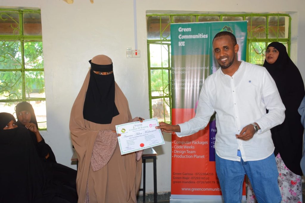 greencomm_ke's tweet photo. When a girl is educated their communities become stronger and more prosperous. One child, one teacher, one book and one pen can change the world. We are greatful to the office of the Women Rep -Garissa @NGAAF_KE for taking part in the success of this project. We say Thank You. https://t.co/LOkopk9wAt