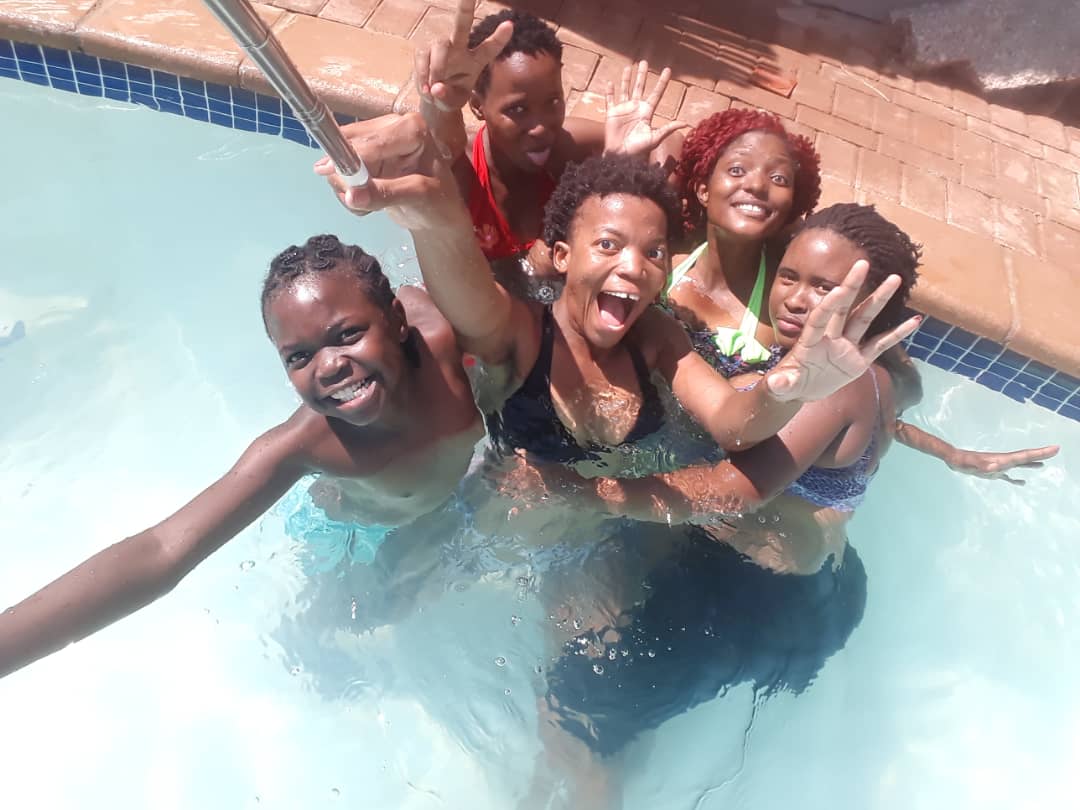 obedbats's tweet photo. weekend was soo.......... https://t.co/70588J4dJP