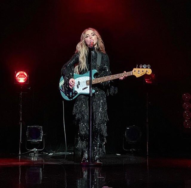 singularshows's tweet photo. photos from the Osaka Show (1st April) ✨✨✨ https://t.co/Fpo772q4gF
