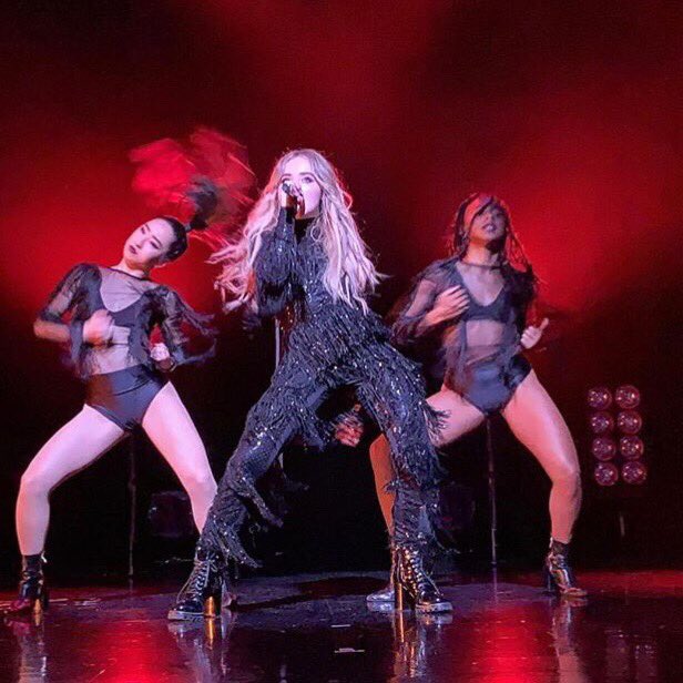 singularshows's tweet photo. photos from the Osaka Show (1st April) ✨✨✨ https://t.co/Fpo772q4gF