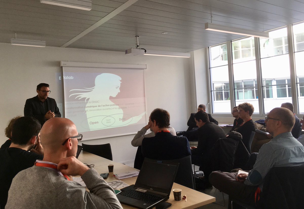 Programme__TNT's tweet photo. 💡[Forum DCANT] 💬 Une matinée dédiée à la DINSIC, au programme DCANT, à l'OpenData avec @RomainTales, à l'accessibilité et qualité des démarches en ligne et à la start-up @MesAides.
@_DINSIC @BetaGouv @Etalab @datagouvfr @roullierb https://t.co/mpDjEsz3iy