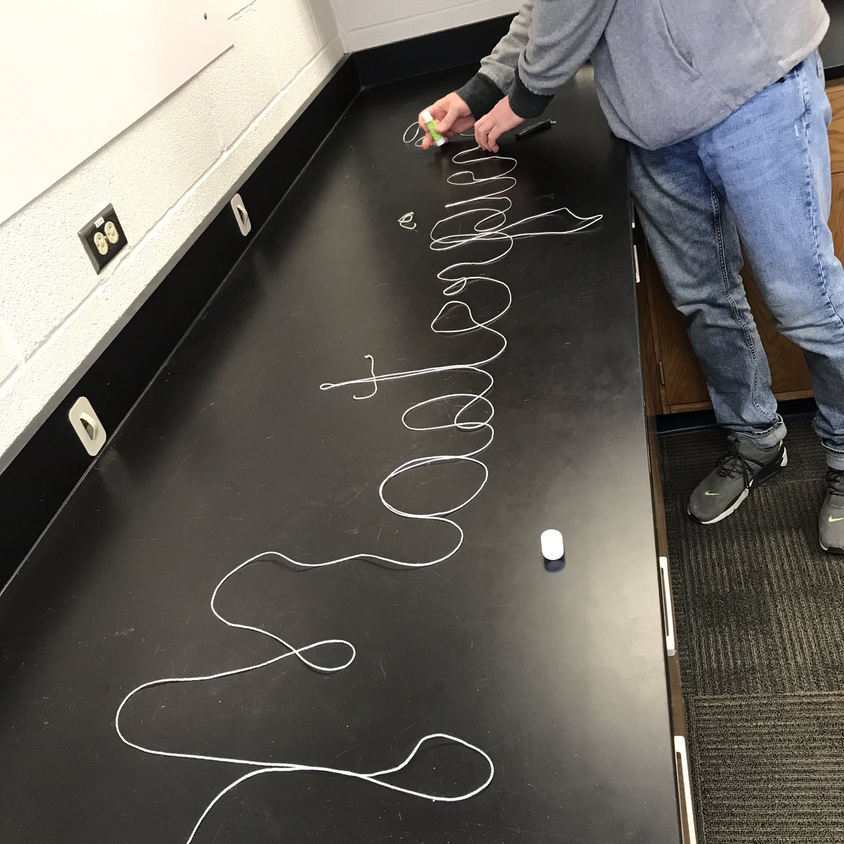 ArtsFhsd's tweet photo. #FHSD Elementary art teachers Make It / Break It today as we explore the 5th grade art curriculum and the unit on De/Construction. #FHSDFA #CreativityWorkout https://t.co/F3eECsDlsh