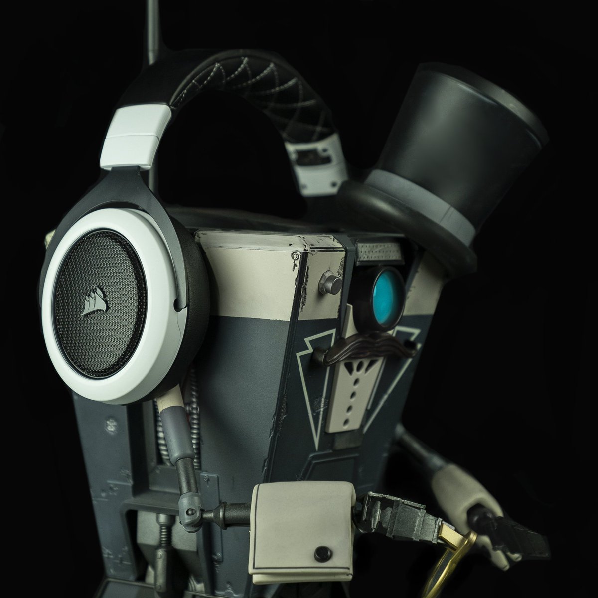 CorsairSpain's tweet photo. Todos somos 🙉 oídos 🎧 para el nuevo Borderlands.
#borderlandsclaptrap #gamingheadset #headset #auriculares #wireless https://t.co/4tyT9kCVJ0