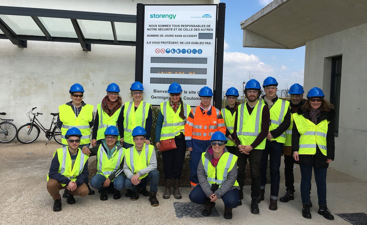 CVAgroup's tweet photo. #Traitementdesdonnées géoscientifiques et exploitation industrielle sont indissociables : une de nos équipe de #gestiondocumentaire a visité vendredi dernier un site de #stockage souterrain de #gaznaturel en nappe aquifère. #gestiondoc #teamCVA https://t.co/RrhKRBm7yn