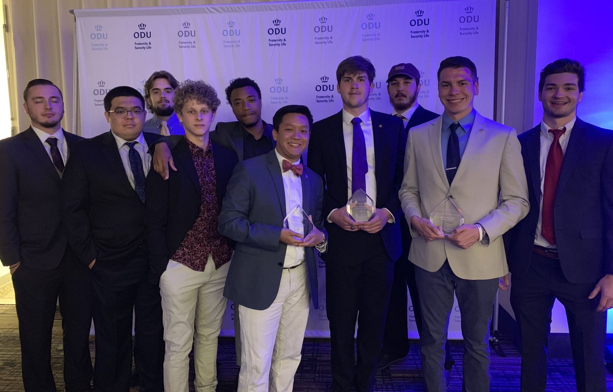 ODUSigEp's tweet photo. Congrats to our brothers Carter and Kevin for winning the Selfless Helper award, and Bergen for winning Outstanding New Member‼️ #FSLAwards https://t.co/Zra2lNXk5U
