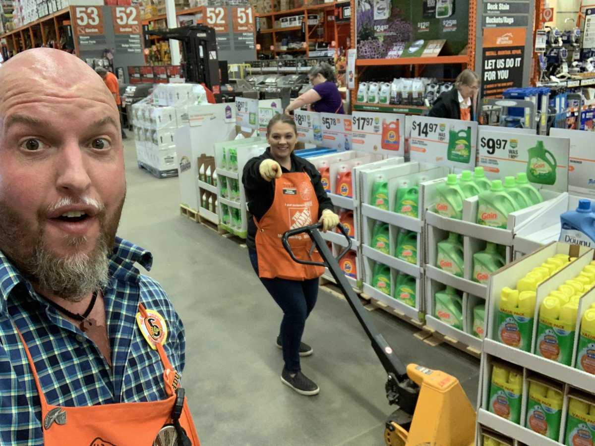 Justin Gray (@justingthd) on Twitter photo Check SM Jolene!! Leading by example, using the right equipment for the job and PPE!! #430oneHD #safetyselfienp <a href="/JoleneStout10/">Jolene Stout</a> <a href="/DillonTHD/">Dillon Musilek</a> <a href="/BeckyWalker81/">Becky Walker</a> @MattWorkmanTHD <a href="/belford_melissa/">Melissa Beth Belford</a> Check SM Jolene!! Leading by example, using the right equipment for the job and PPE!! #430oneHD #safetyselfienp <a href="/JoleneStout10/">Jolene Stout</a> <a href="/DillonTHD/">Dillon Musilek</a> <a href="/BeckyWalker81/">Becky Walker</a> @MattWorkmanTHD <a href="/belford_melissa/">Melissa Beth Belford</a>