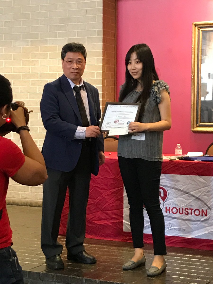 Congratulations to Tracy for winning the 2nd poster prize at the <a href="/UHouston/">University of Houston</a> Electrochemical Society Student Chapter Meeting! <a href="/ECSorg/">ECS</a> <a href="/RiceCHBE/">Rice U. Chemical & Biomolecular Engineering</a>