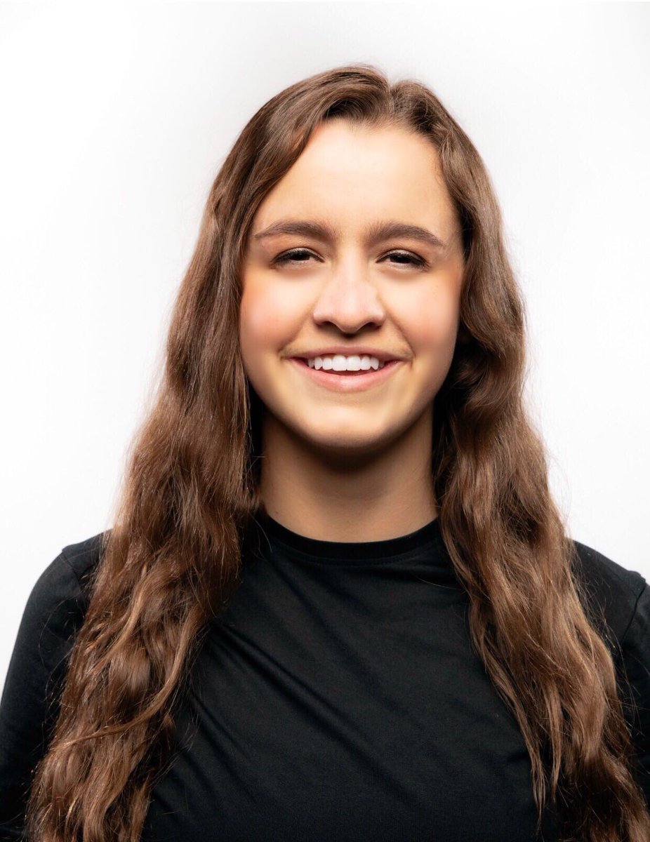 ragingreddsu's tweet photo. This is Kaili Sudweeks from Walnut Creek California! She is a Freshman and is majoring in Exercise Science. She loves basketball, soccer, rock climbing, running, playing guitar, drums, and writing music #meetthecast #ragingred #dsu https://t.co/iXGIMDglI5