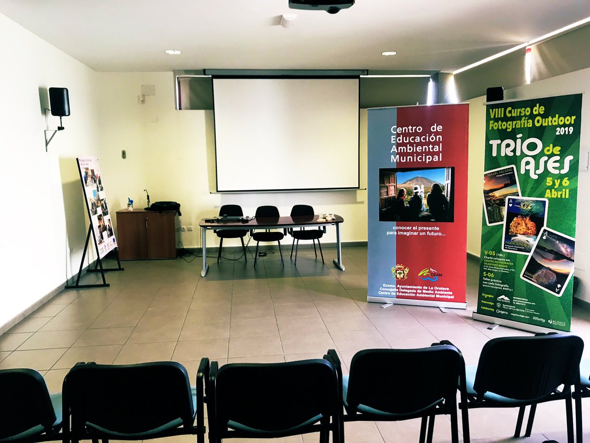 Todo preparado para las jornadas teórica de la VIII edición del #cursodefotografiaoutdoor S-06 en horario de mañana: Casa Doña Chana, aula para la #Sostenibilidad <a href="/LaOrotava/">Ayuntamiento de La Orotava</a> 📸: cursofotooxigeno.strikingly.com