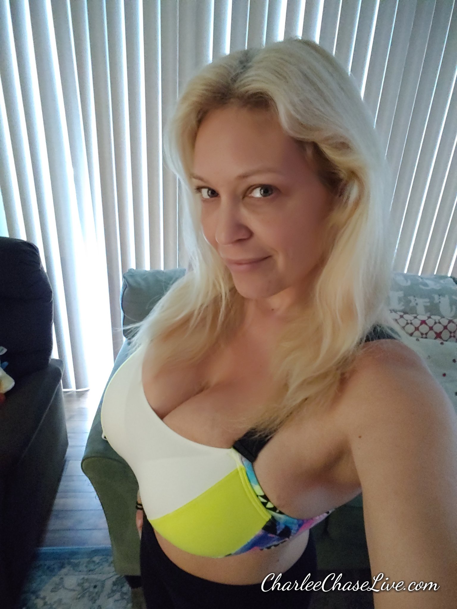 Charlee Chase ®™ Top 2.5% OnlyFans on Twitter: "Live on cam all hour